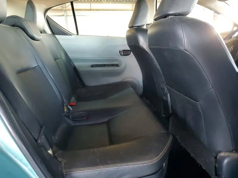 2013 TOYOTA PRIUS C FOUR  