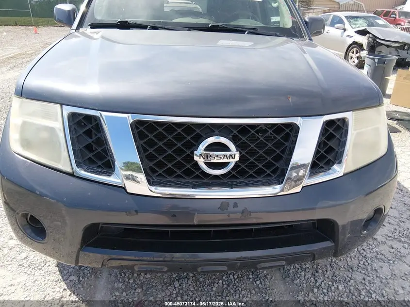 2012 NISSAN PATHFINDER SV