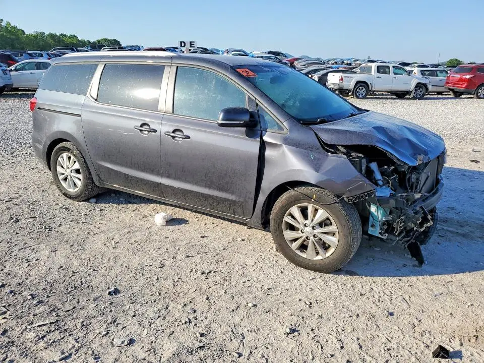 2017 KIA SEDONA LX  