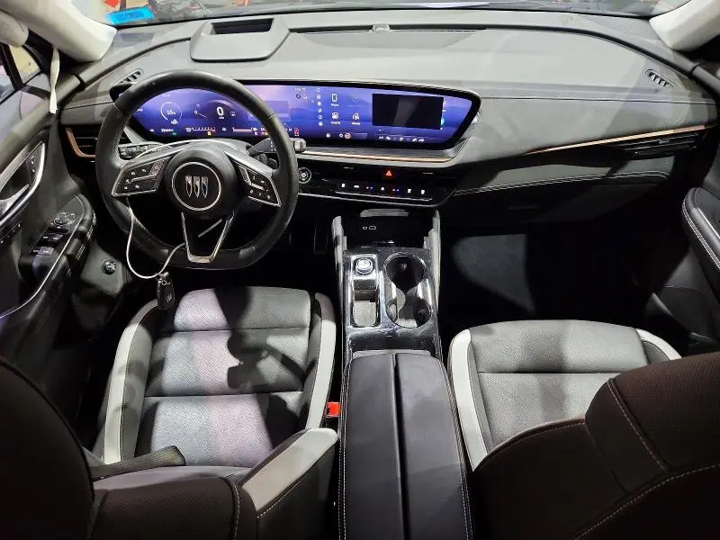 2024 BUICK ENVISION ESSENCE  