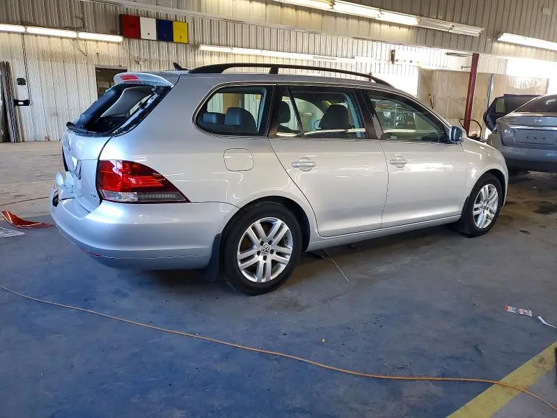 2011 VOLKSWAGEN JETTA TDI  