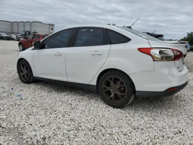 2013 FORD FOCUS SE  
