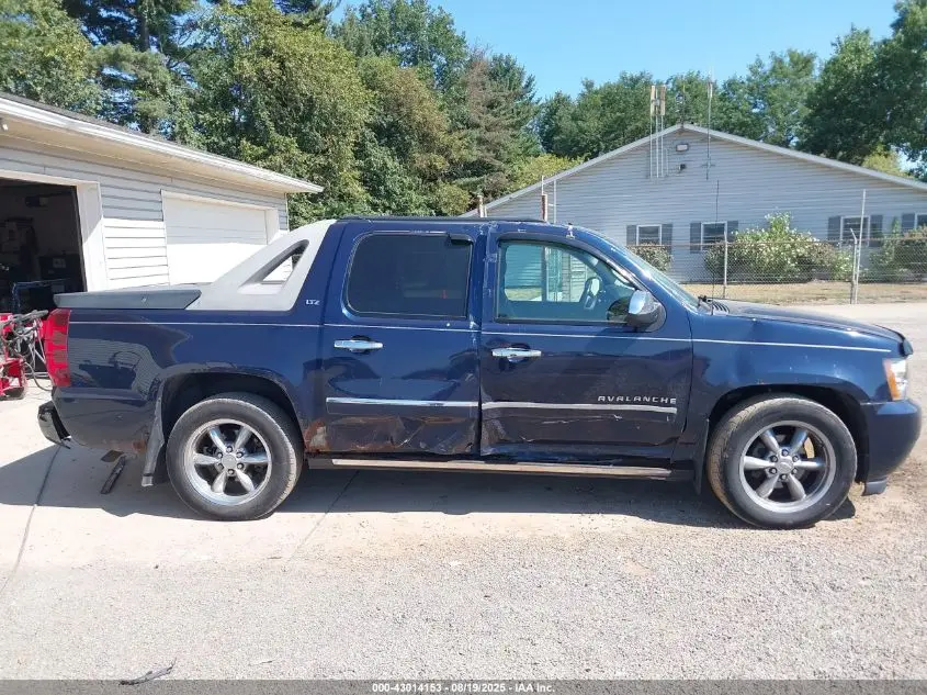 2010 CHEVROLET AVALANCHE 1500 LTZ