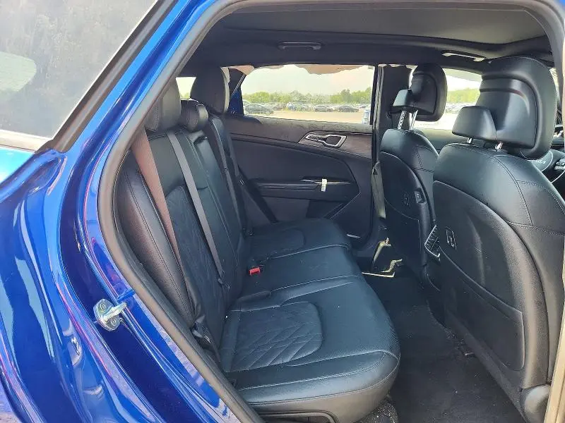 2023 KIA SPORTAGE X LINE  
