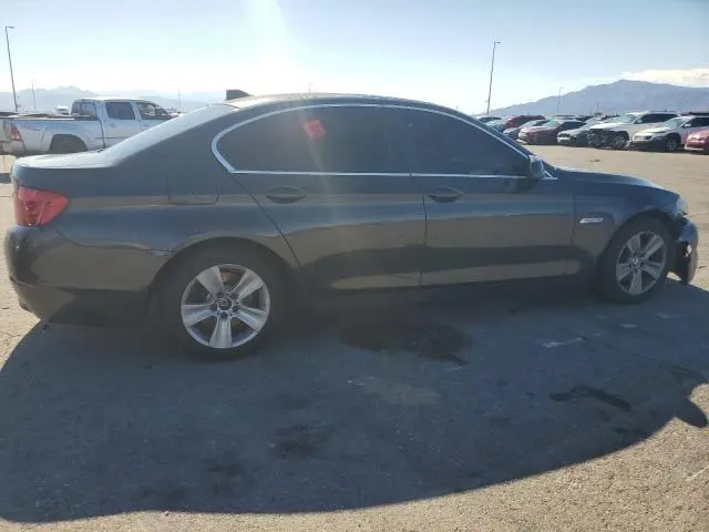 2011 BMW 528 I  