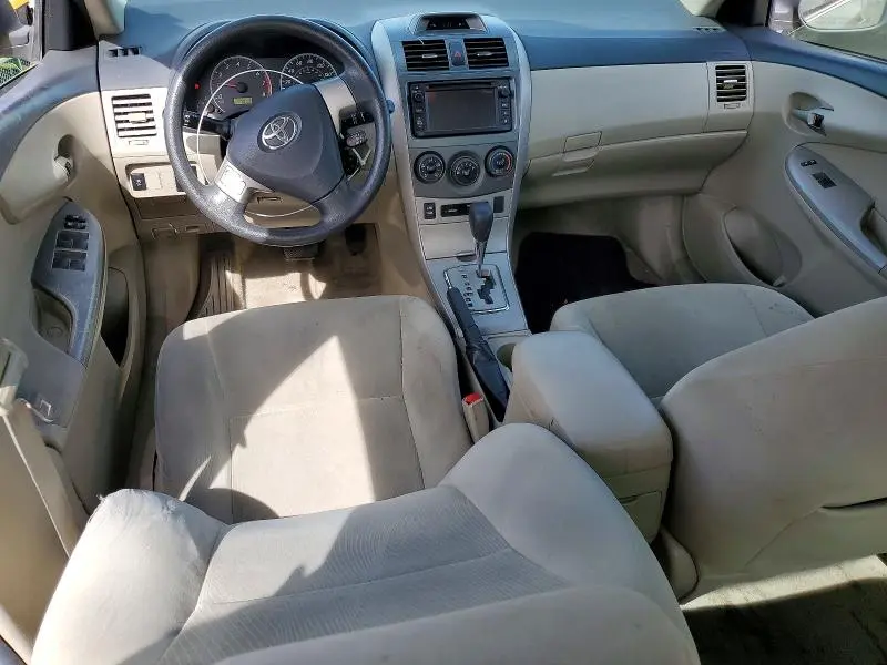 2013 TOYOTA COROLLA LE  