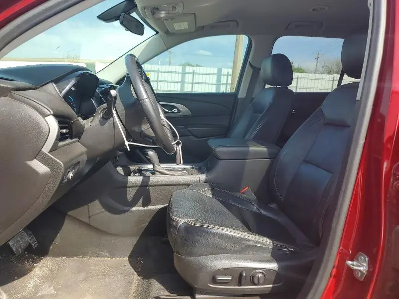 2019 CHEVROLET TRAVERSE LT  