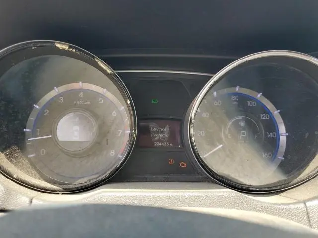 2013 HYUNDAI SONATA SE  