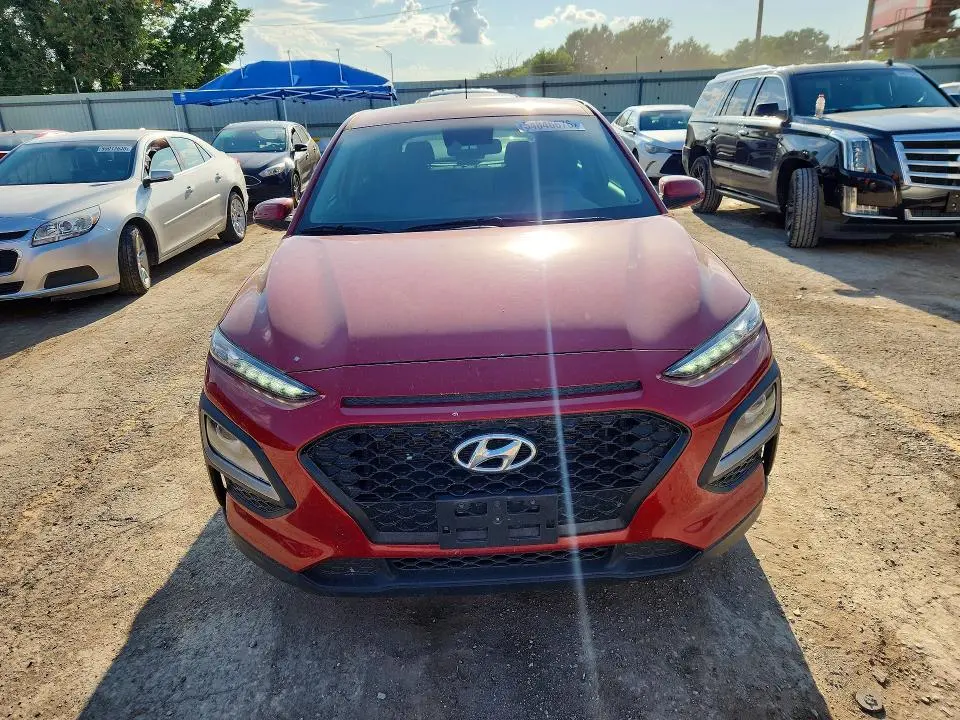 2021 HYUNDAI KONA SE  