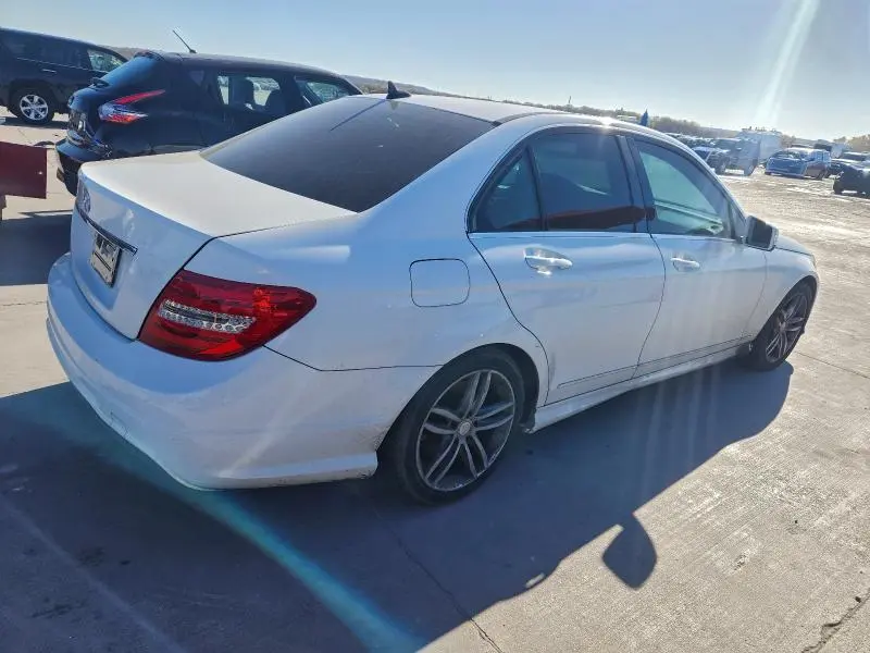 2014 MERCEDES-BENZ C 250  