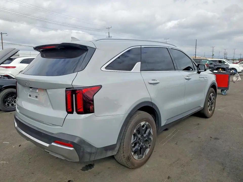 2026 KIA SORENTO   