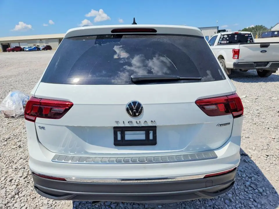 2024 VOLKSWAGEN TIGUAN SE  