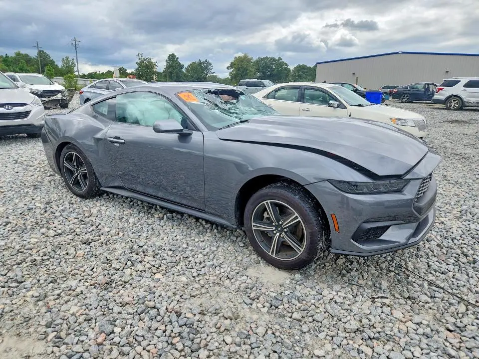 2025 FORD MUSTANG   