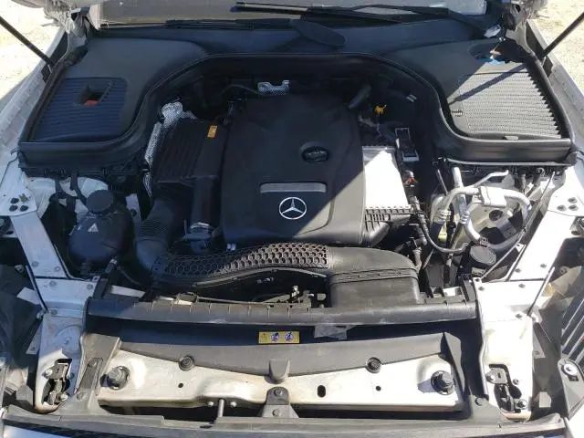 2017 MERCEDES-BENZ GLC 300  