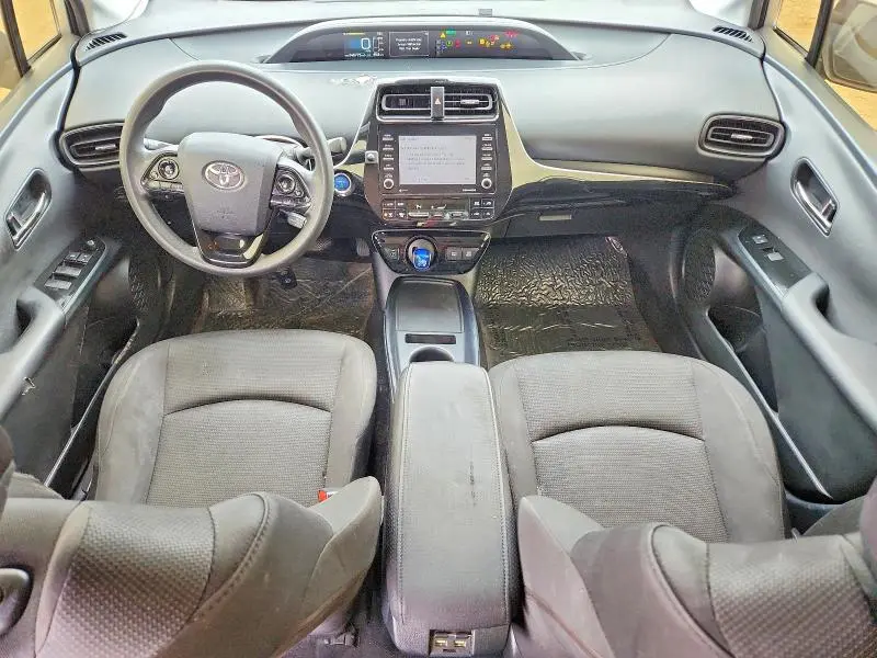 2022 TOYOTA PRIUS   
