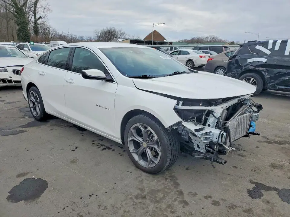 2024 CHEVROLET MALIBU LT  