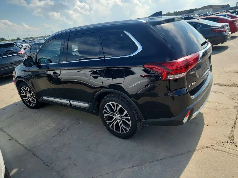 2017 MITSUBISHI OUTLANDER SE  