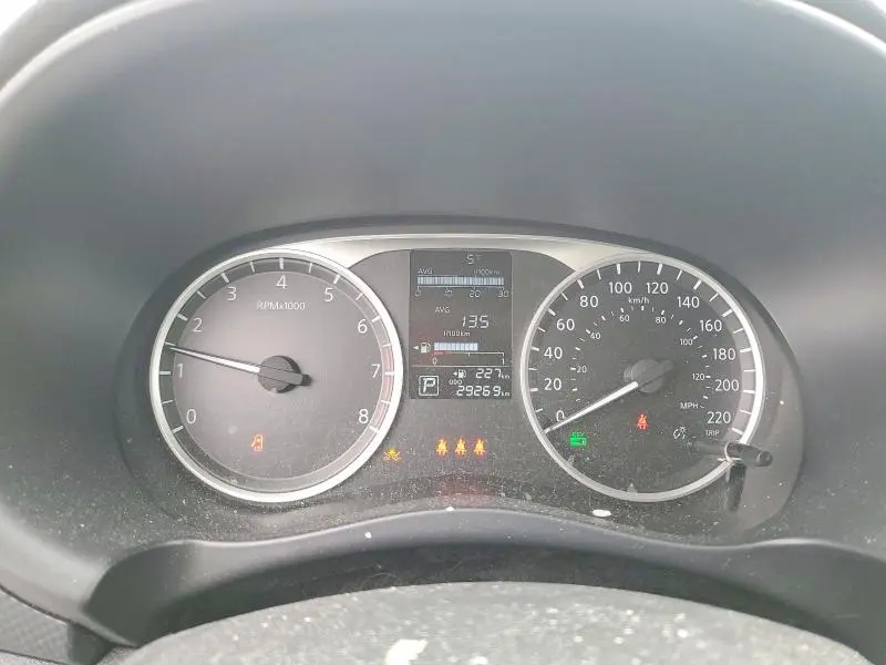 2021 NISSAN KICKS S  