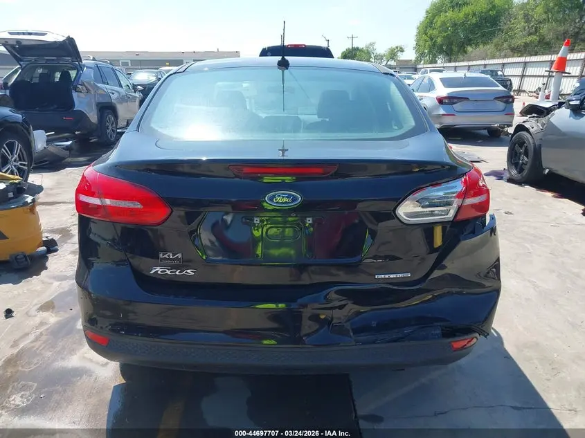 2016 FORD FOCUS S