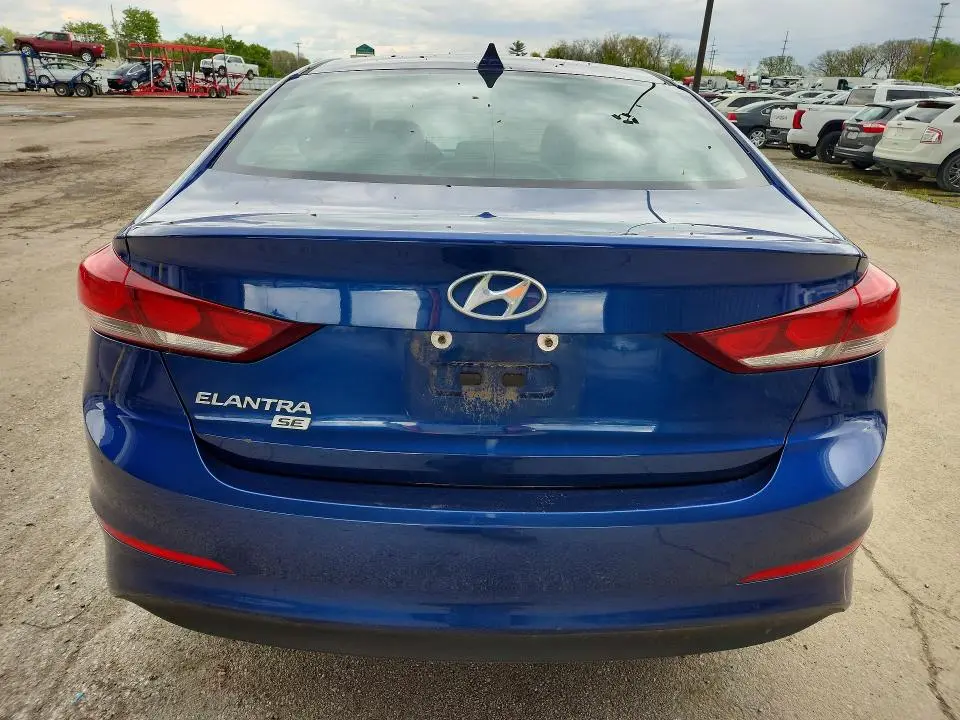 2017 HYUNDAI ELANTRA SE  