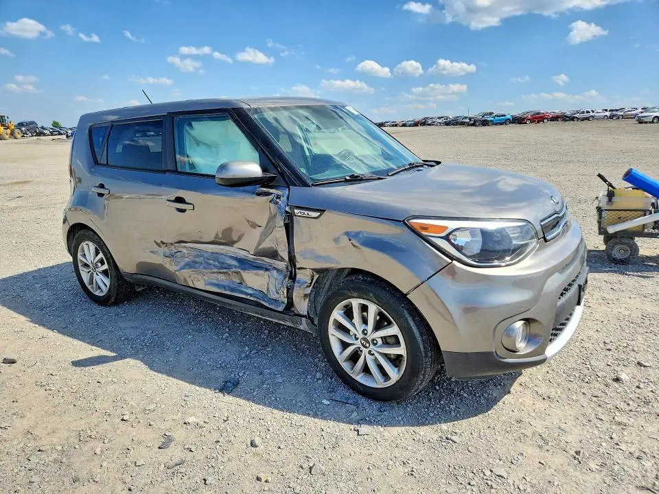 2018 KIA SOUL +  