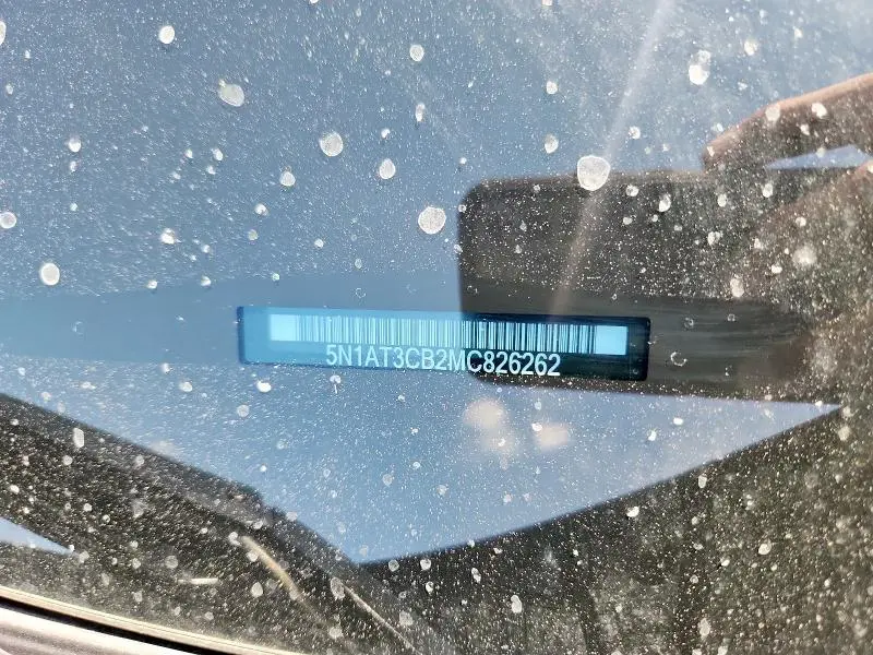 2021 NISSAN ROGUE SL  