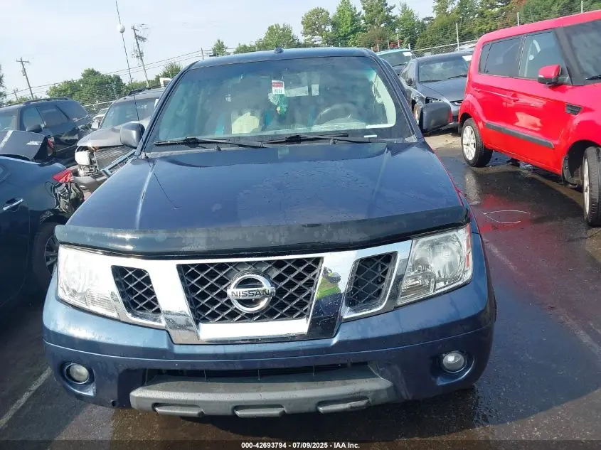 2016 NISSAN FRONTIER SV