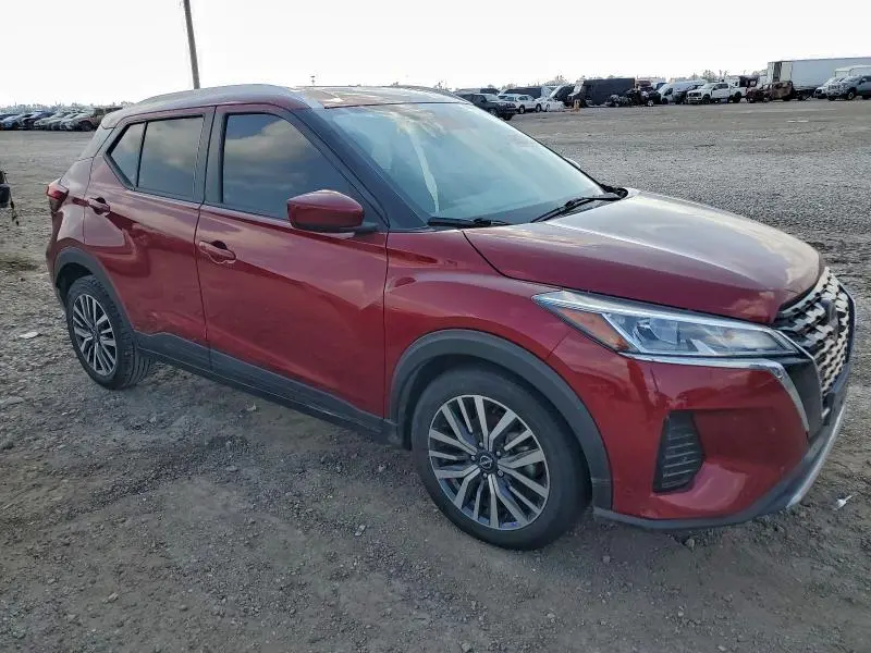2023 NISSAN KICKS SV  