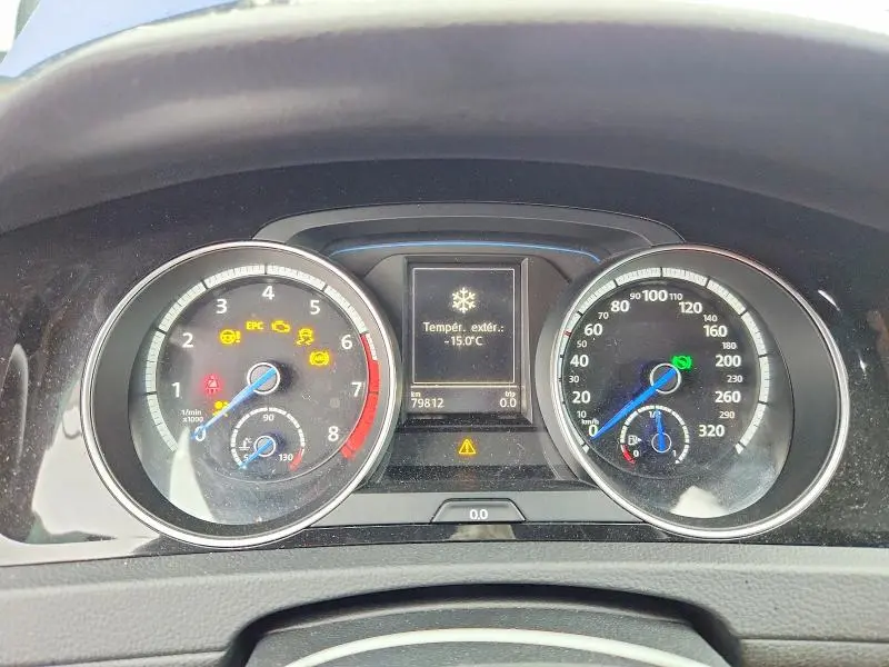 2016 VOLKSWAGEN GOLF R   