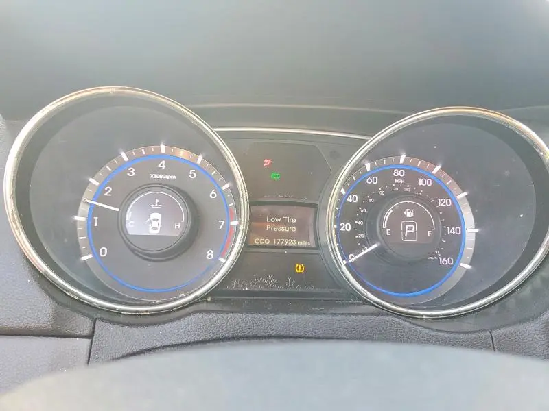 2013 HYUNDAI SONATA GLS  