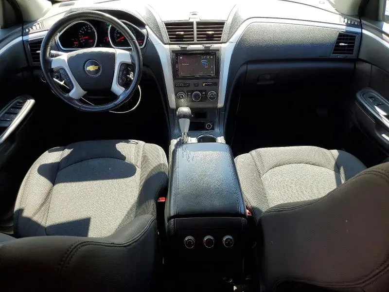 2011 CHEVROLET TRAVERSE LT  