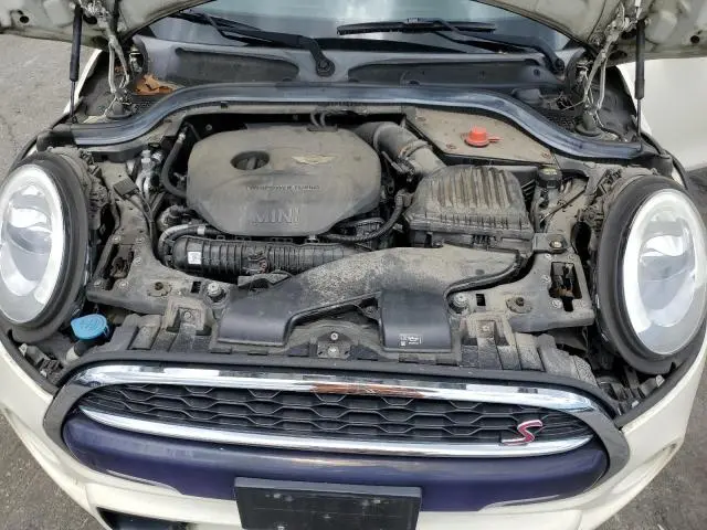 2017 MINI COOPER S