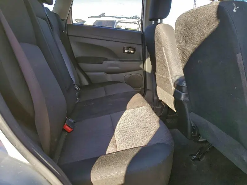 2019 MITSUBISHI OUTLANDER SPORT ES  