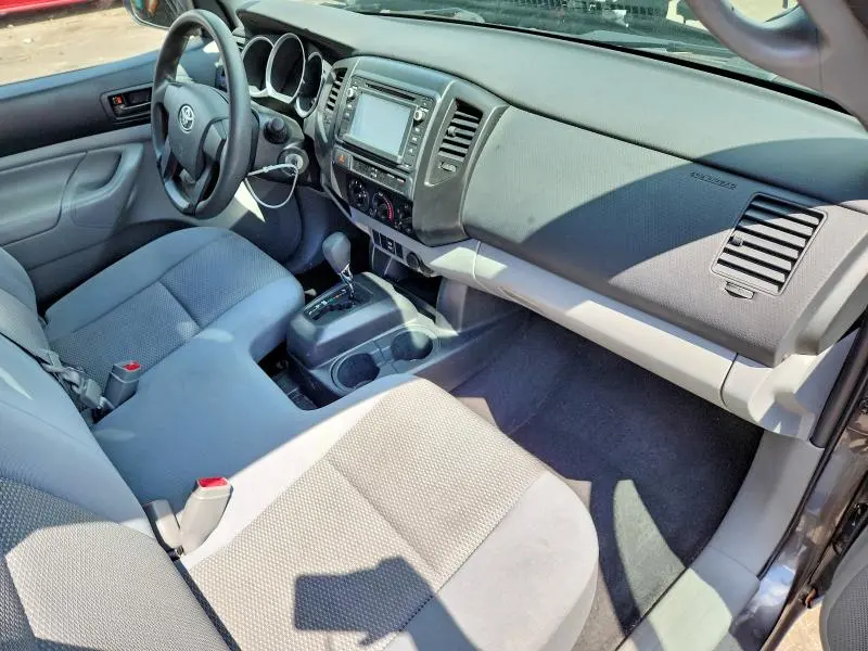 2014 TOYOTA TACOMA BASE  