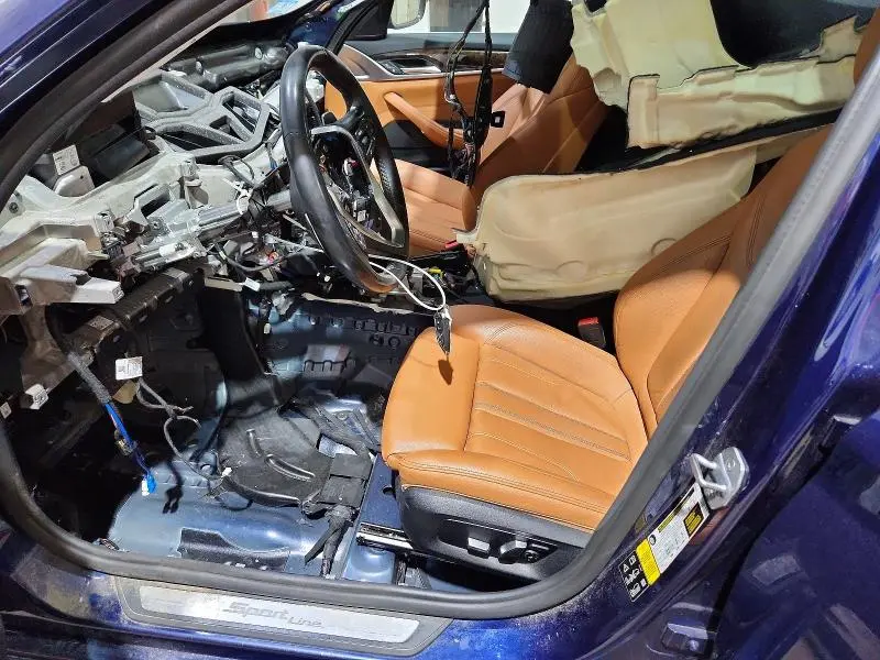 2019 BMW 540 XI  