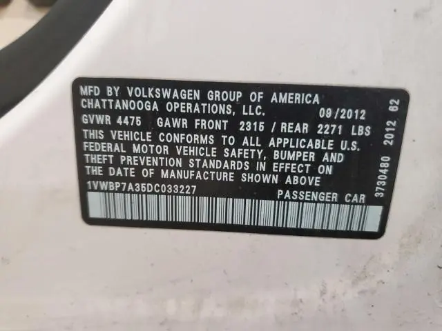 2013 VOLKSWAGEN PASSAT SE  