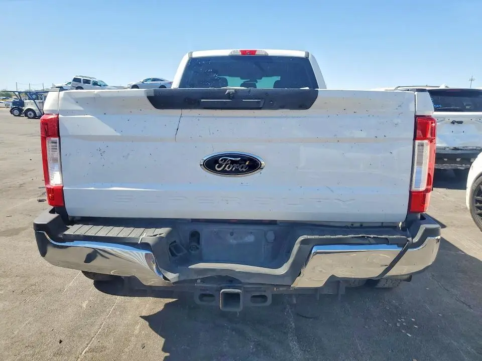 2019 FORD F350 SUPER   