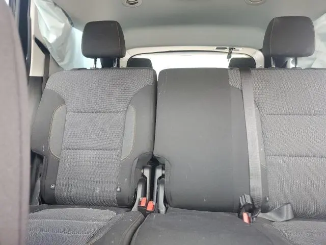 2021 CHEVROLET TRAVERSE LS  