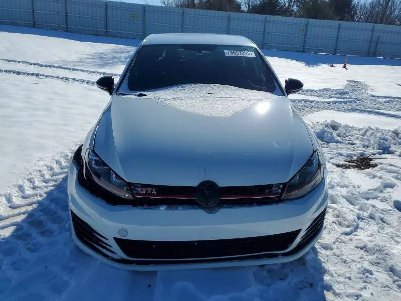 2017 VOLKSWAGEN GTI S/SE  