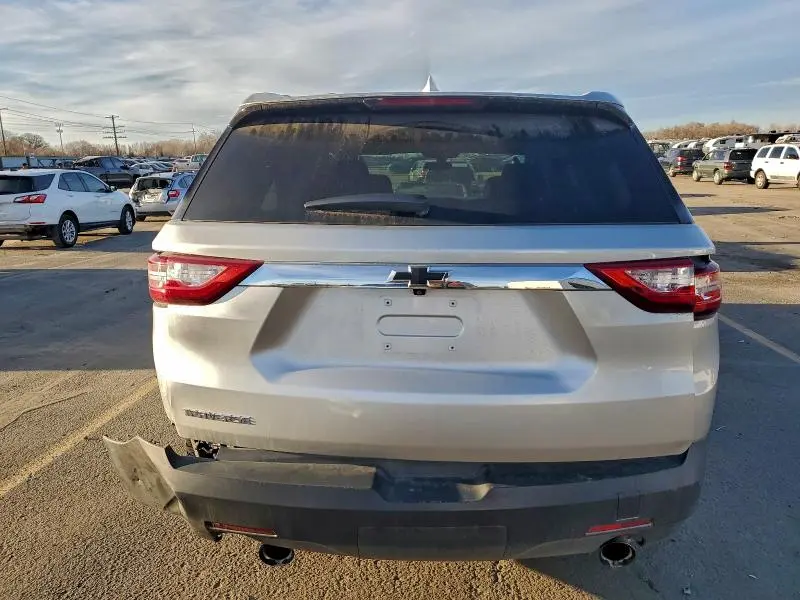 2020 CHEVROLET TRAVERSE LS  