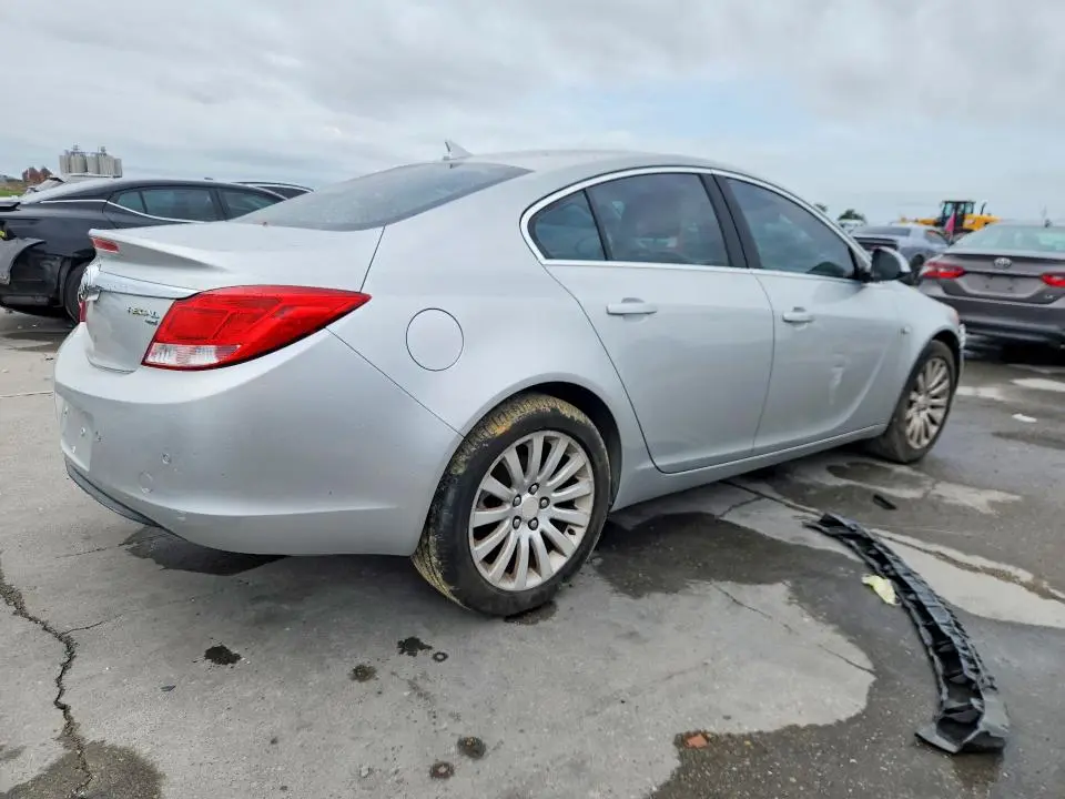 2011 BUICK REGAL CXL  