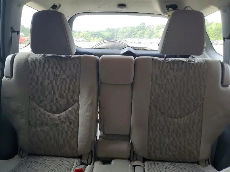 2011 TOYOTA RAV4 BASE  