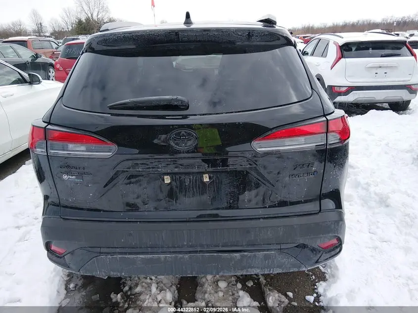 2024 TOYOTA COROLLA CROSS HYBRID XSE