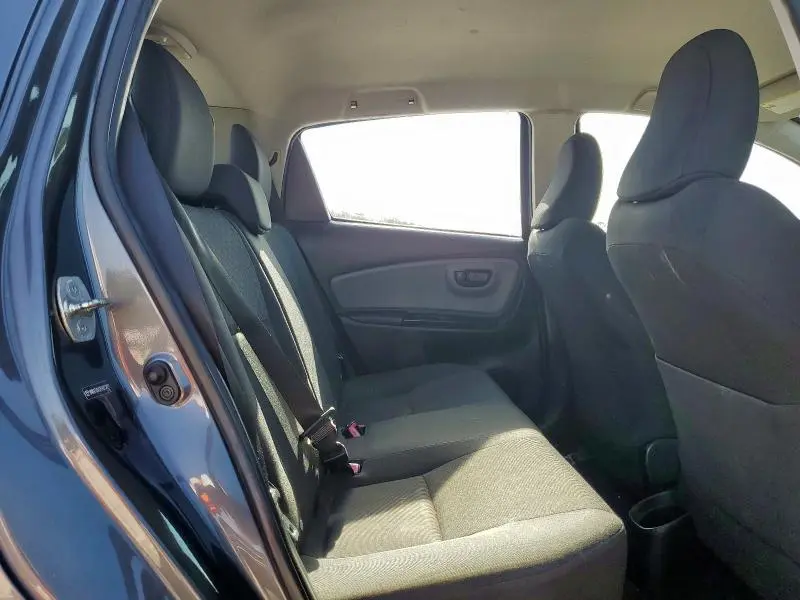 2015 TOYOTA YARIS   