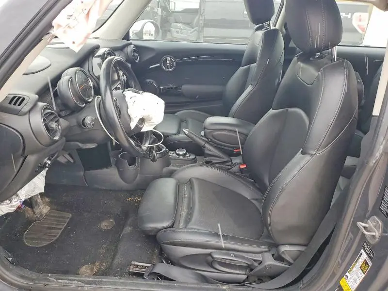 2014 MINI COOPER S  