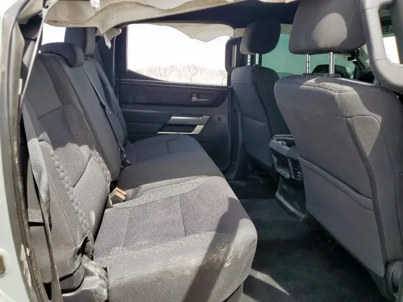 2025 TOYOTA TUNDRA CREWMAX SR  