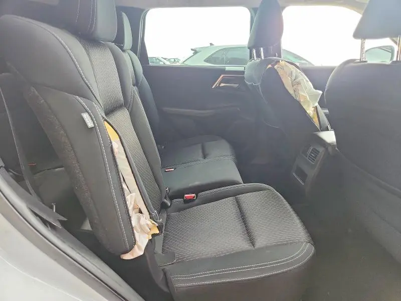 2022 MITSUBISHI OUTLANDER ES  