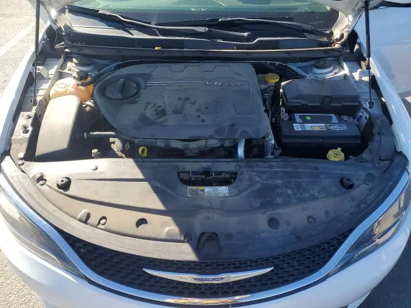 2016 CHRYSLER 200 C  
