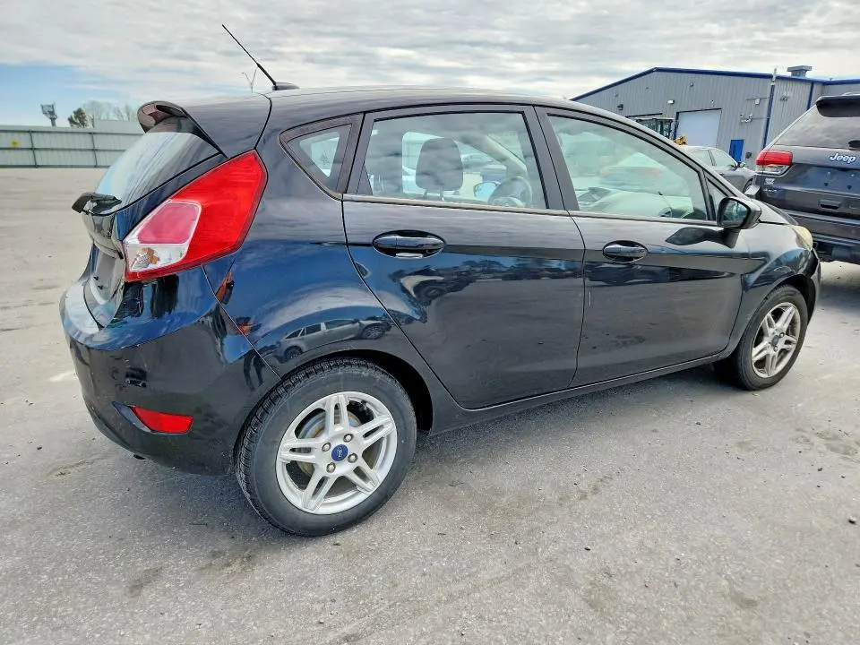 2019 FORD FIESTA SE  