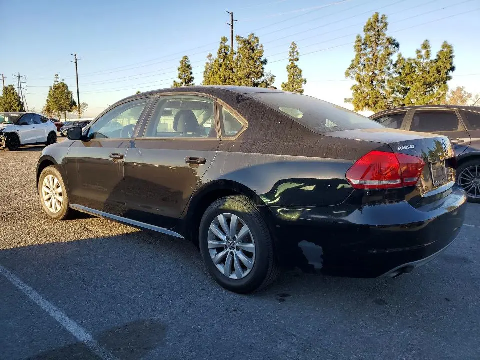 2012 VOLKSWAGEN PASSAT S  